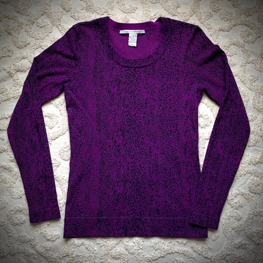 DVF Shimmery Purple Snakeskin Stretchy top medium
